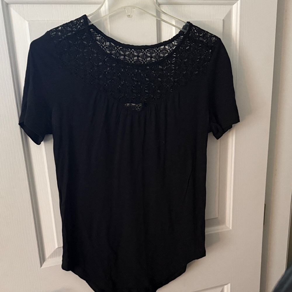 Old Navy Black Lace Short Sleeve Top